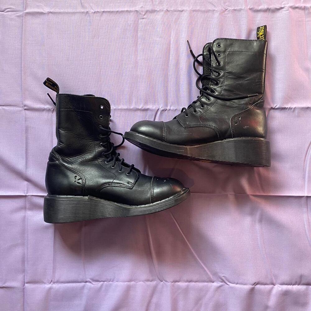Black dr martens heel boots